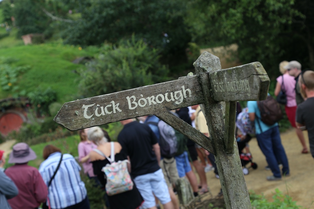 hobbiton tour hours