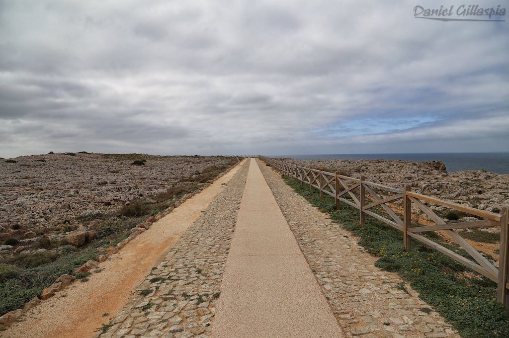 Paved trail at Fortaleza de Sagres