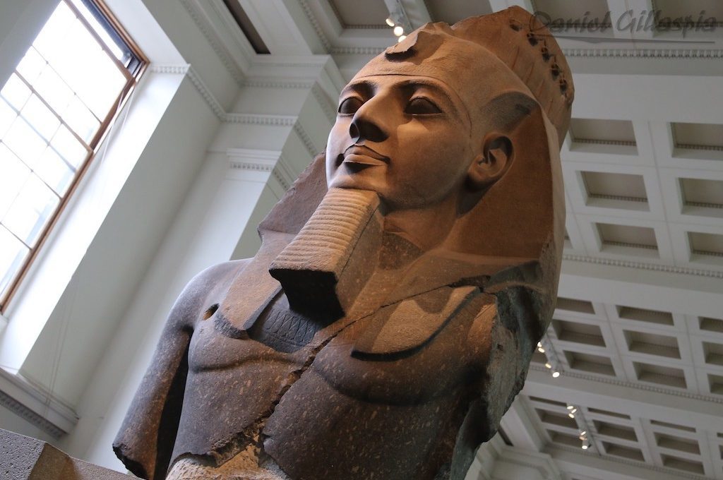 Colossal bust of Ramesses II the Younger Memnon