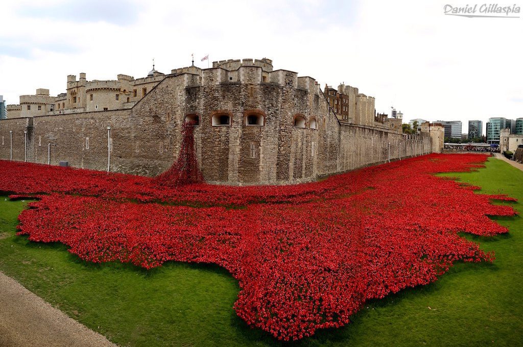 Panoramic of the Tower of London during the 100 year commemoration of WWI