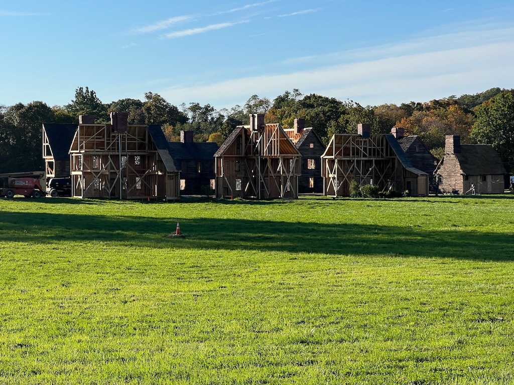 Hocus Pocus 2 movie filming Lincoln RI.