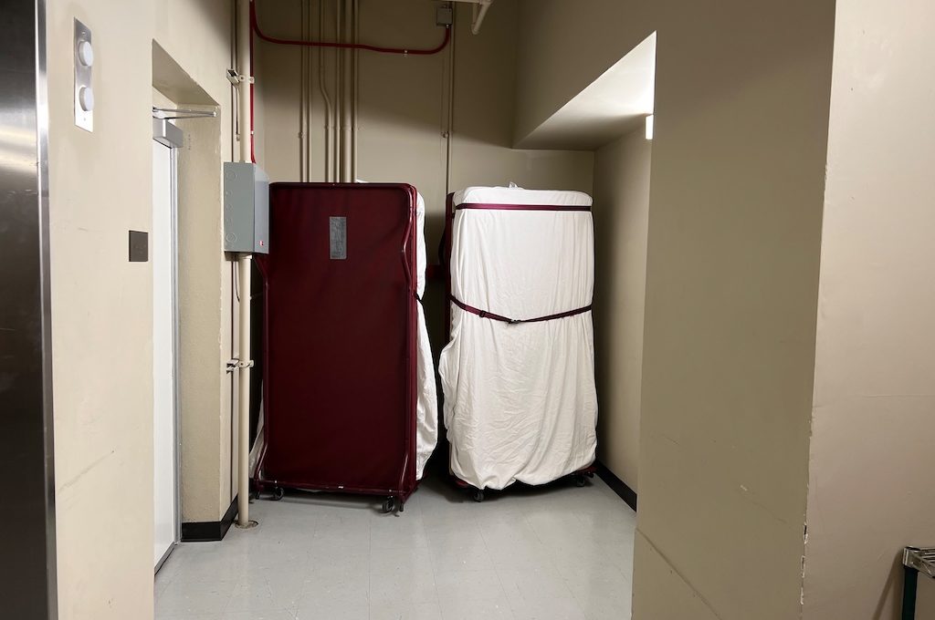 rollaway beds in hotel service elevator