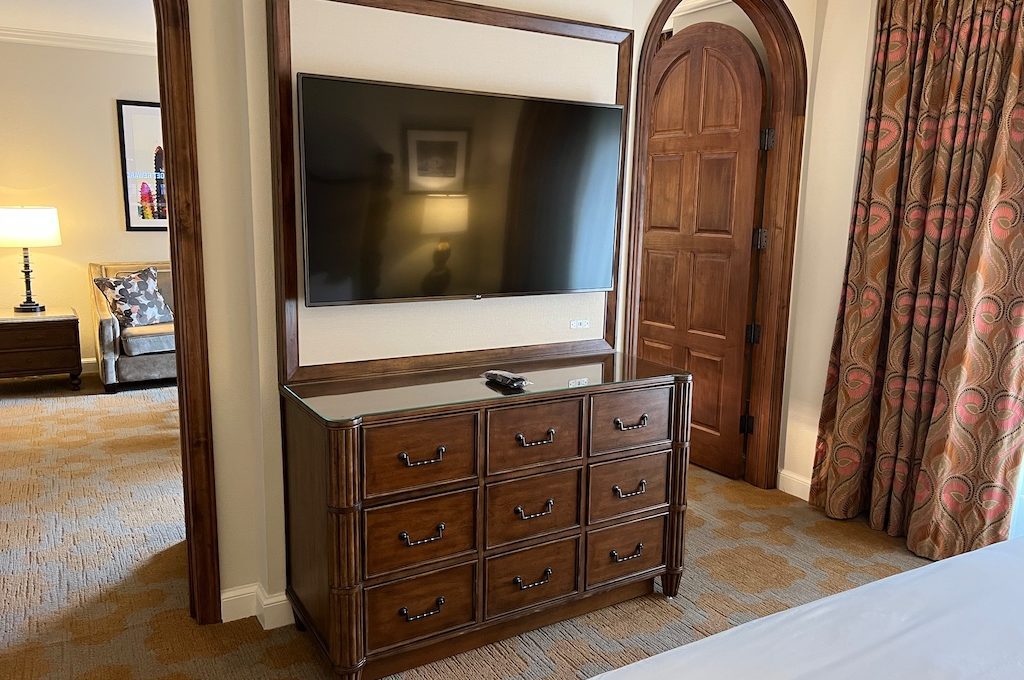 Westin Riverwalk San Antonio corner suite