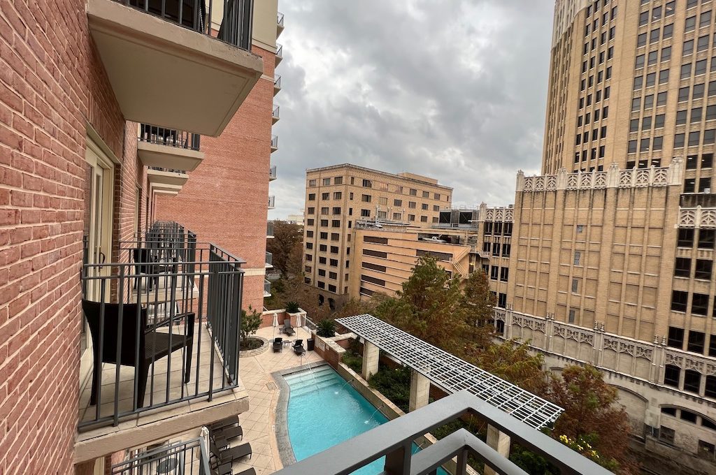 Westin Riverwalk San Antonio corner suite river view balcony