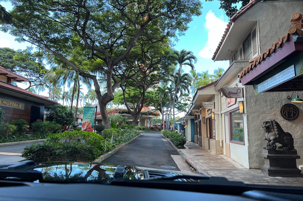 Hilton Hawaiian Village Shops is one of the best places to shop in Honolulu