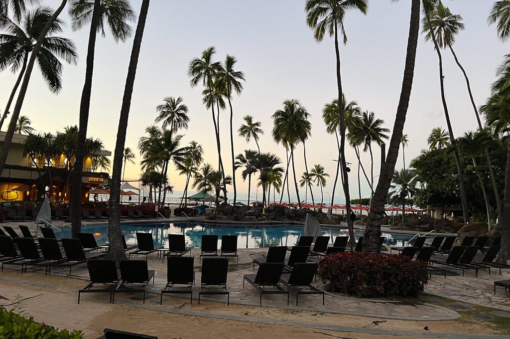 Hilton Hawaiian Village Waikiki Beach Resort Review [2022] - UponArriving