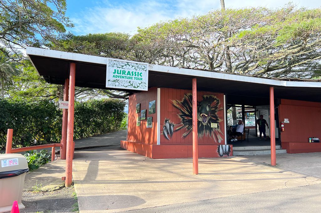 kualoa ranch jurassic park tours