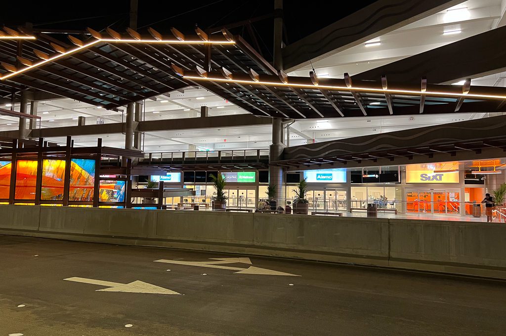 HNL Uber ride share pickup zone