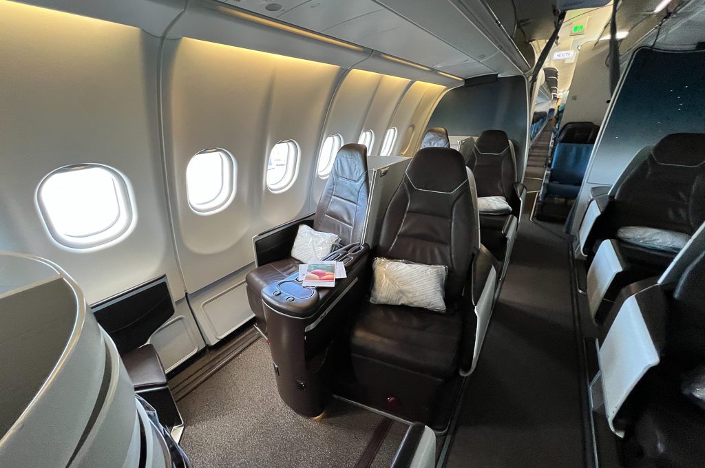 Hawaiian Airlines First Class A330 seat