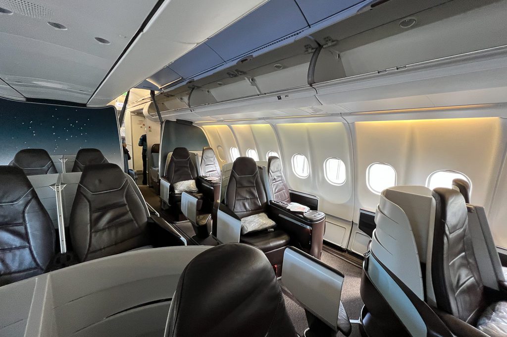 Hawaiian Airlines First Class cabin A330