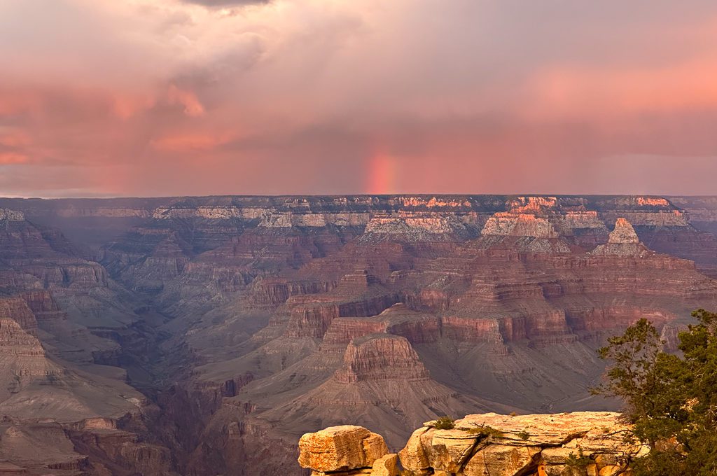 Grand Canyon Sunset rainbow 
