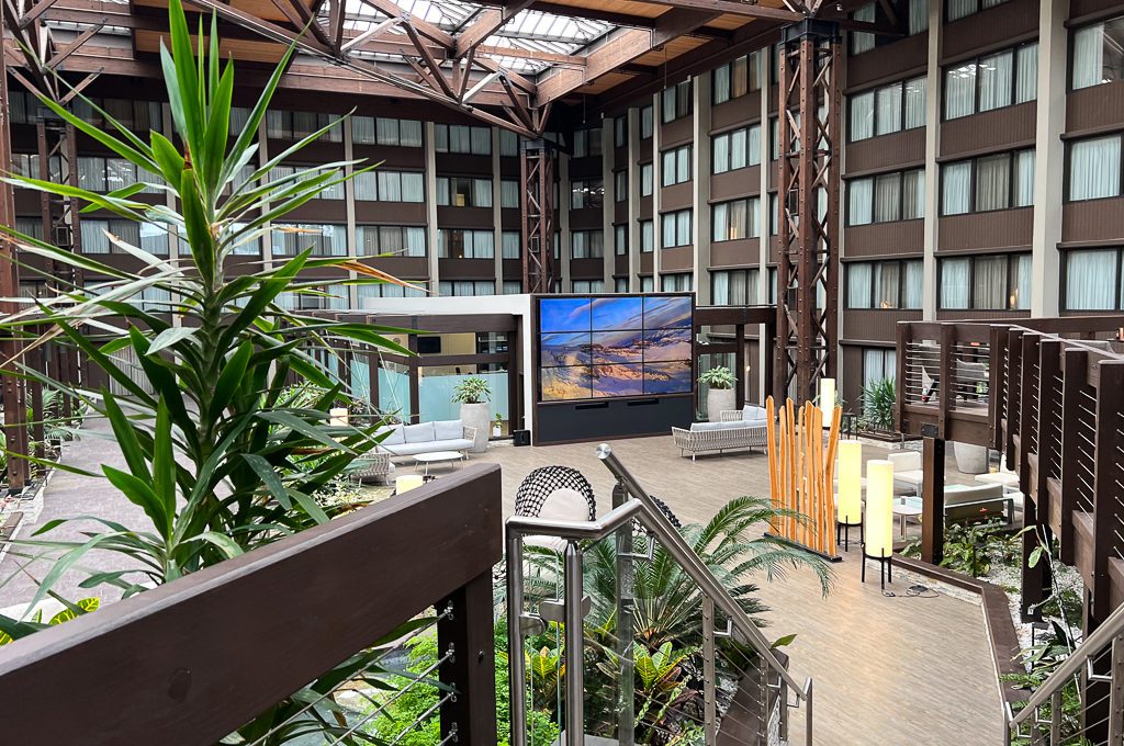 Marriott Seattle Airport lobby