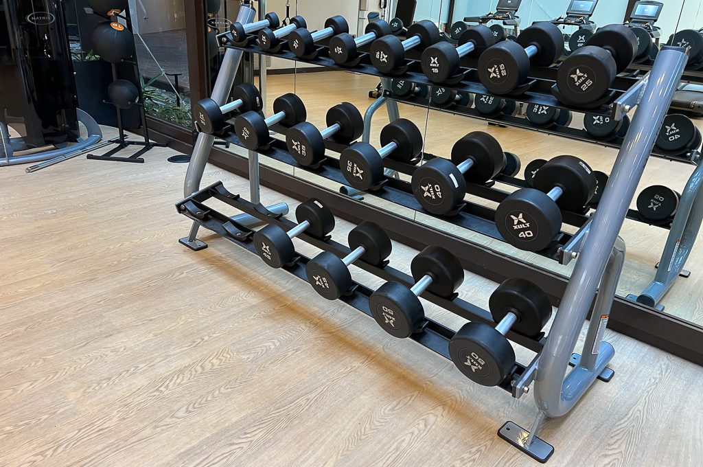 Marriott Seattle Airport gym