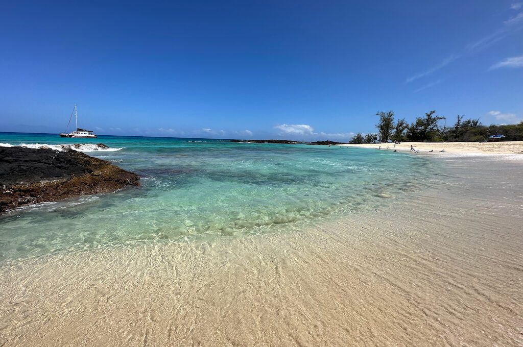 Makalawena Beach