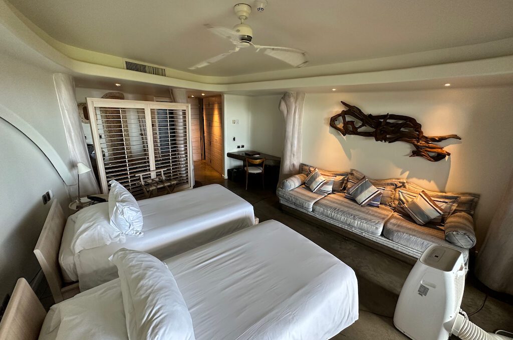 Hangaroa Eco Village & Spa twin bed room