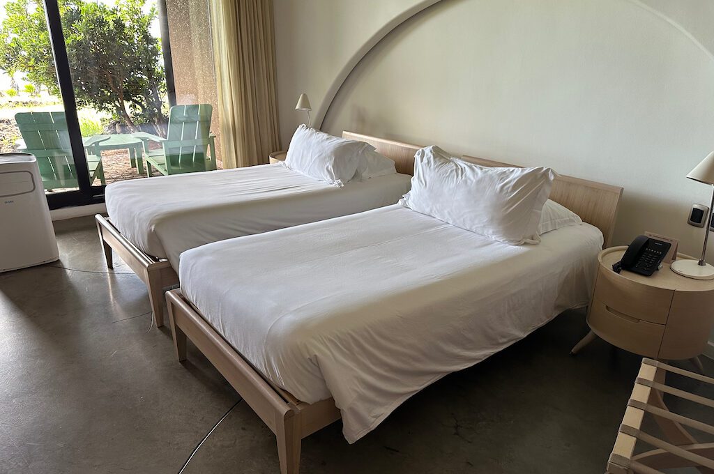 Hangaroa Eco Village & Spa twin bed