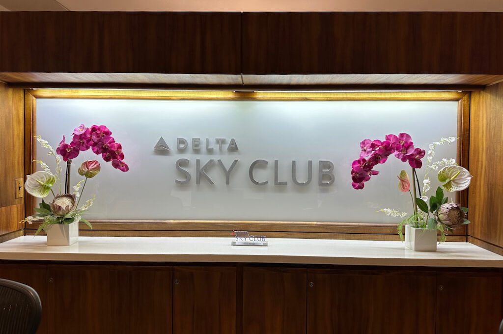 Delta Sky Club HNL
