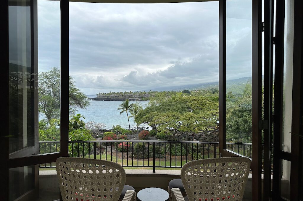 Outrigger Kona Resort and Spa lobby