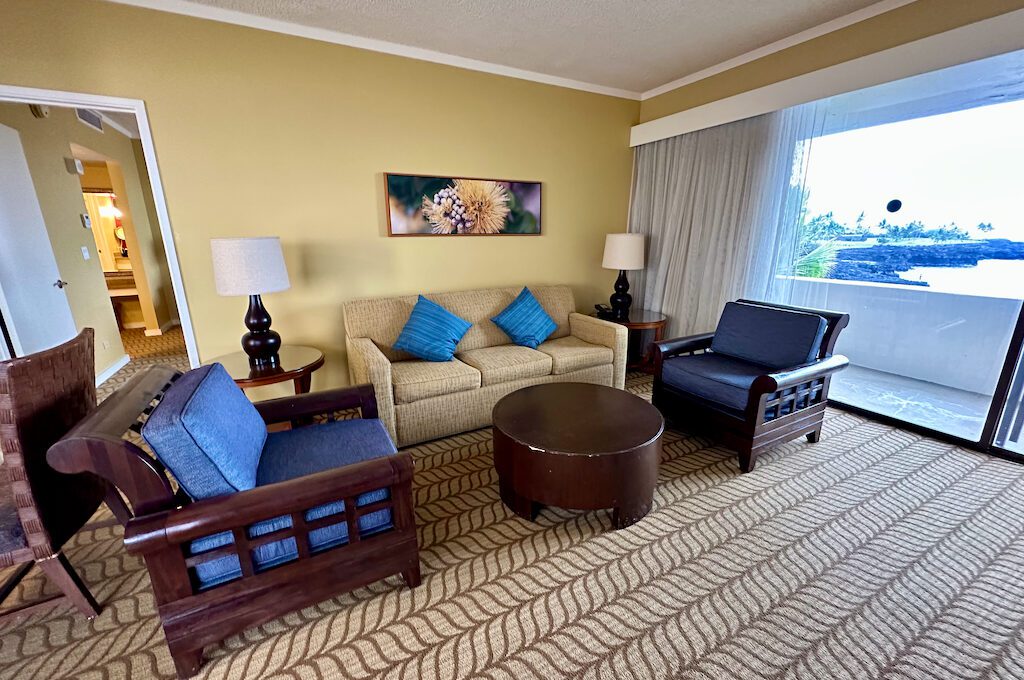 Outrigger Kona Resort Club Deluxe Oceanfront Suite 