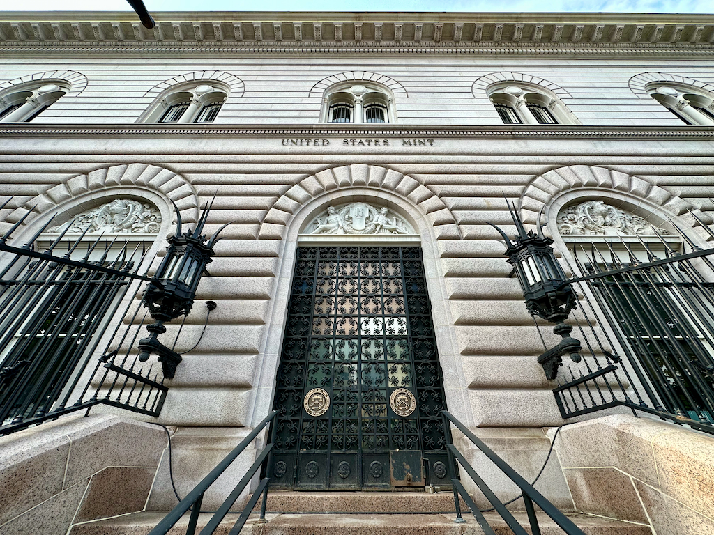 Denver Mint exterior