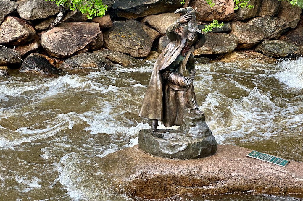 Estes Park River Walk sculpture