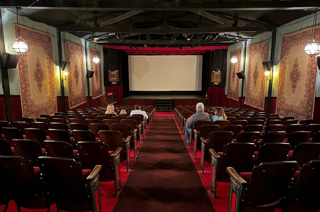 Historic Park Theatre: Estes Park