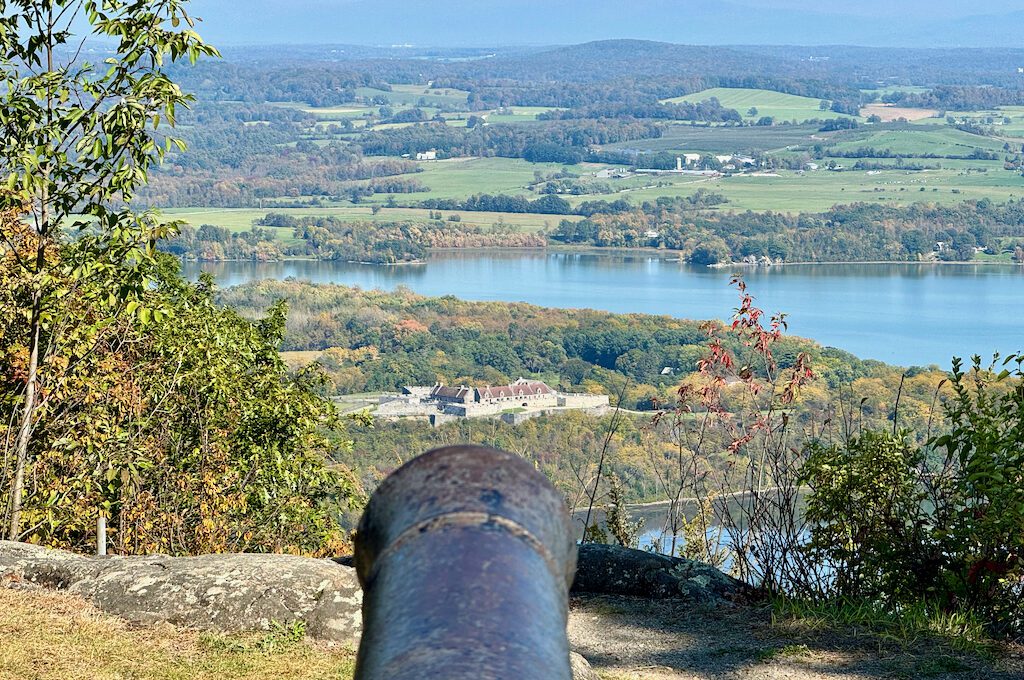 Fort Ticonderoga mount defiance