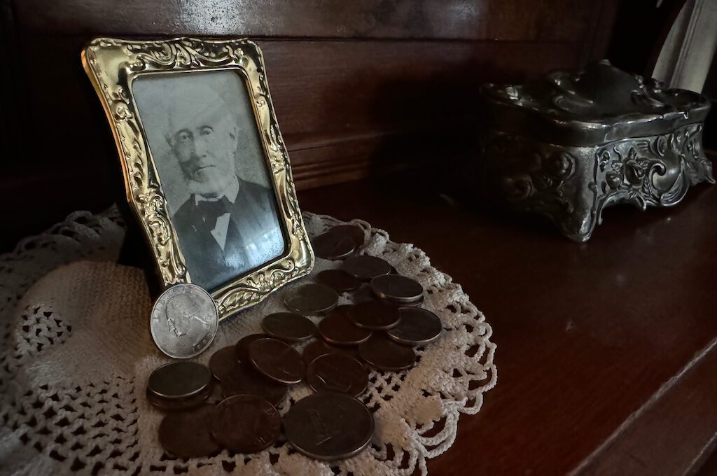 Lizzie Borden House inside