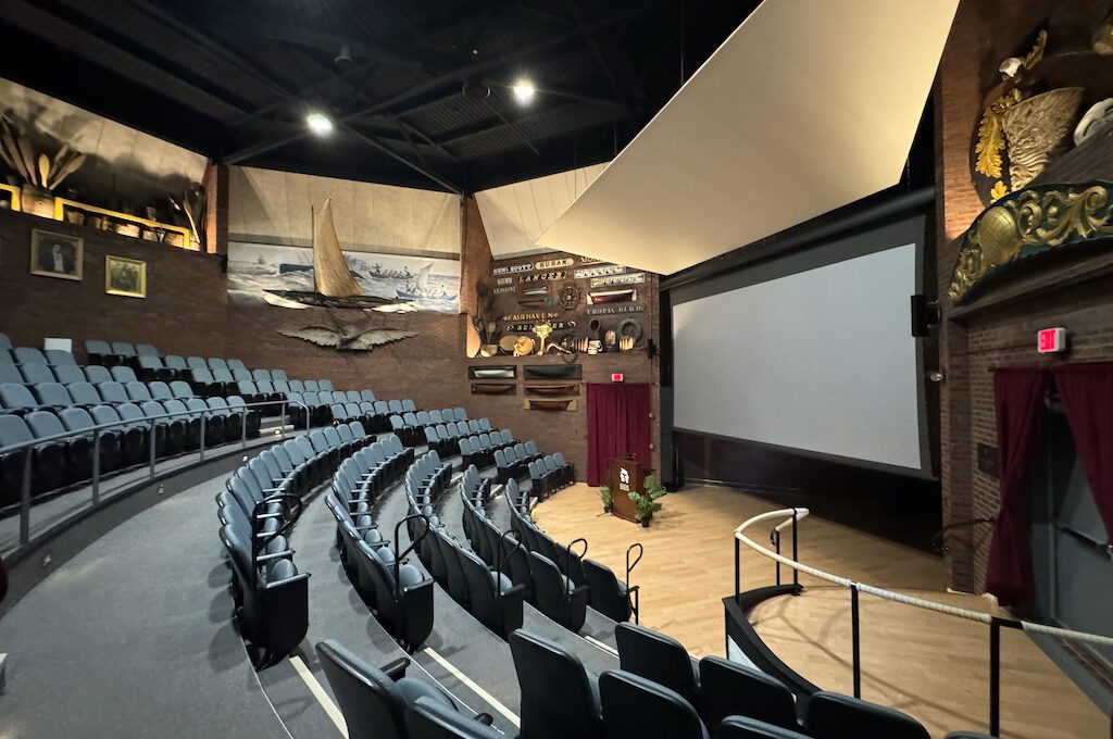New Bedford Whaling Museum 3d movie