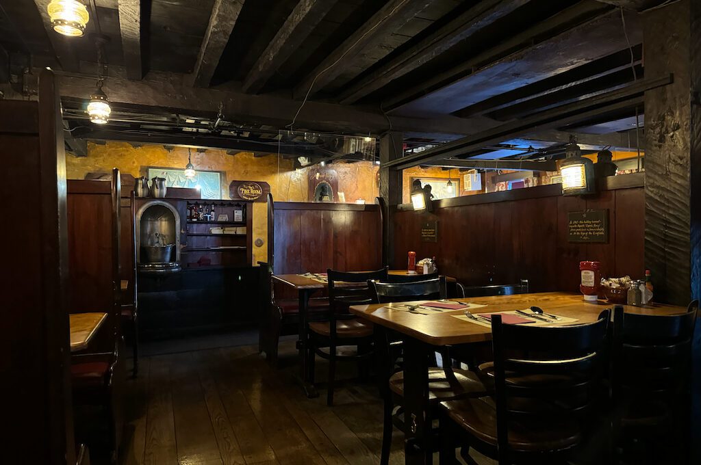 Union Oyster House interior