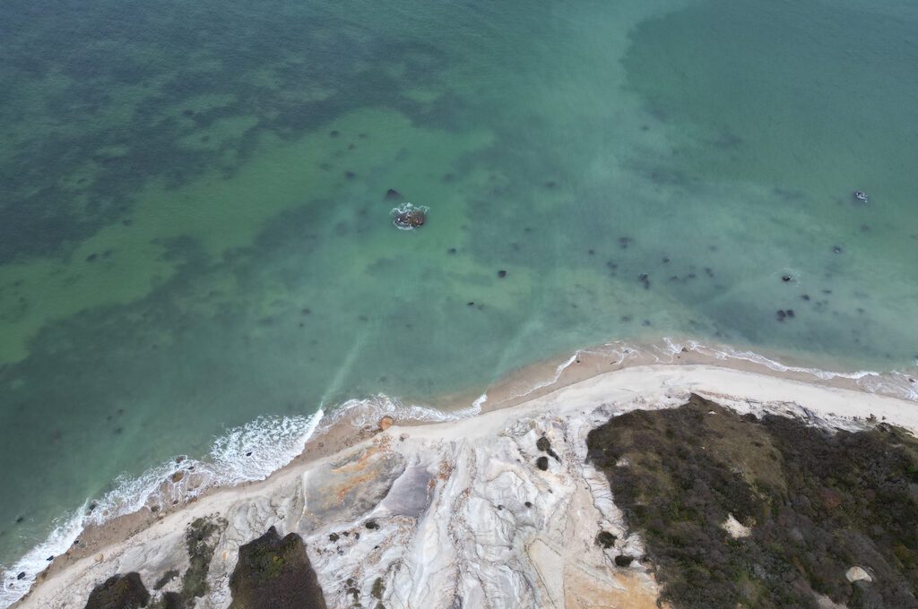 Aquinnah Cliffs water