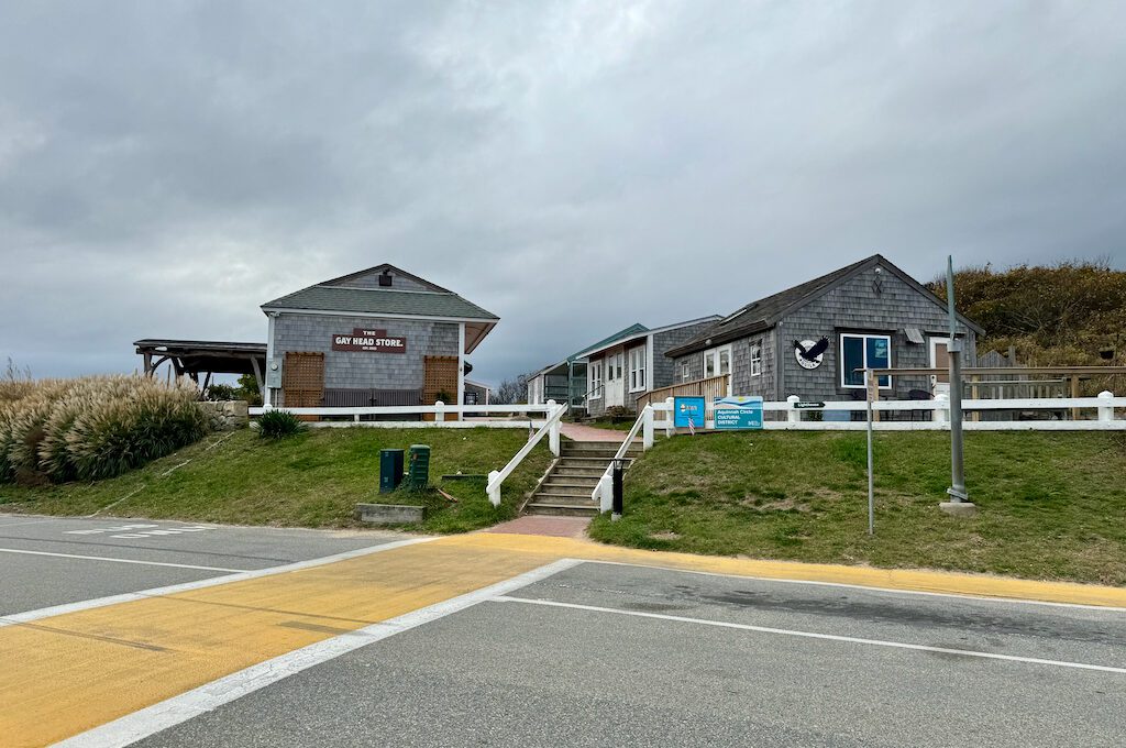 Aquinnah Cliffs shops