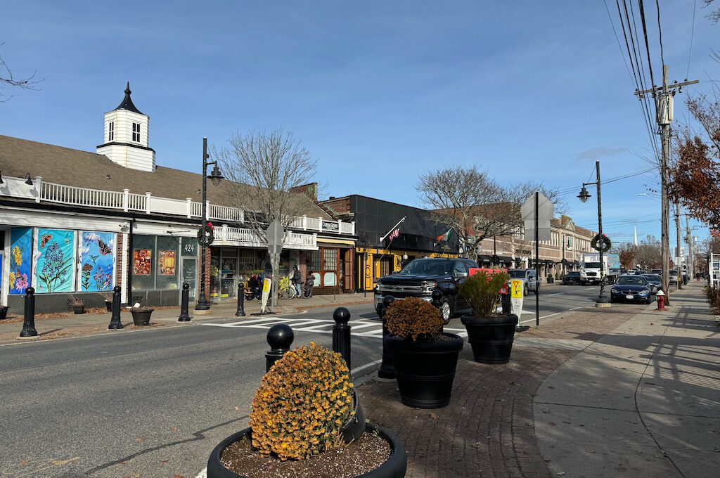 Hyannis Kennedy Legacy Trail downtown