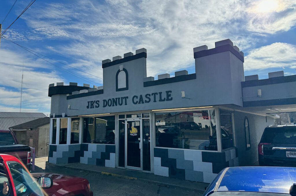 JR Donuts Castle