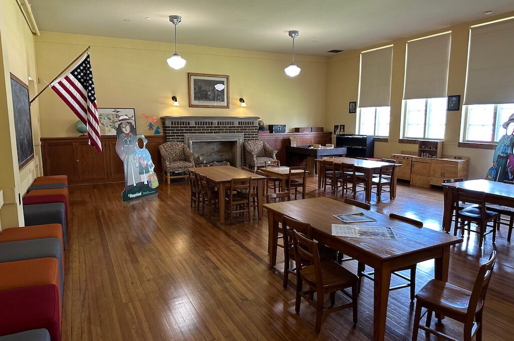 Brown v. Board of Education National Historical Park class room