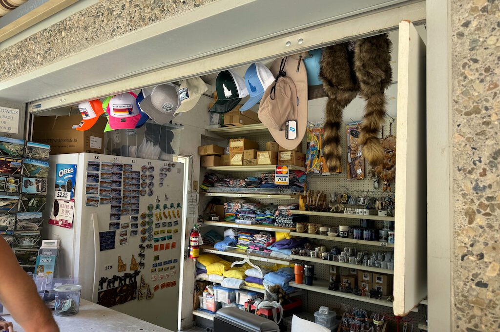 Shoshone Falls concession