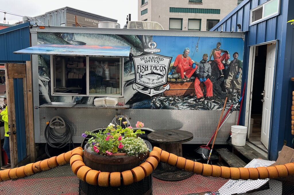 Exterior of Deckhand Dave’s Fish Tacos Juneau