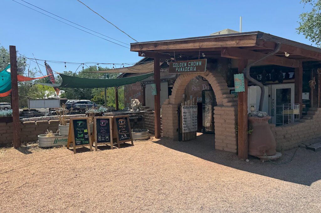 Golden Crown Panaderia