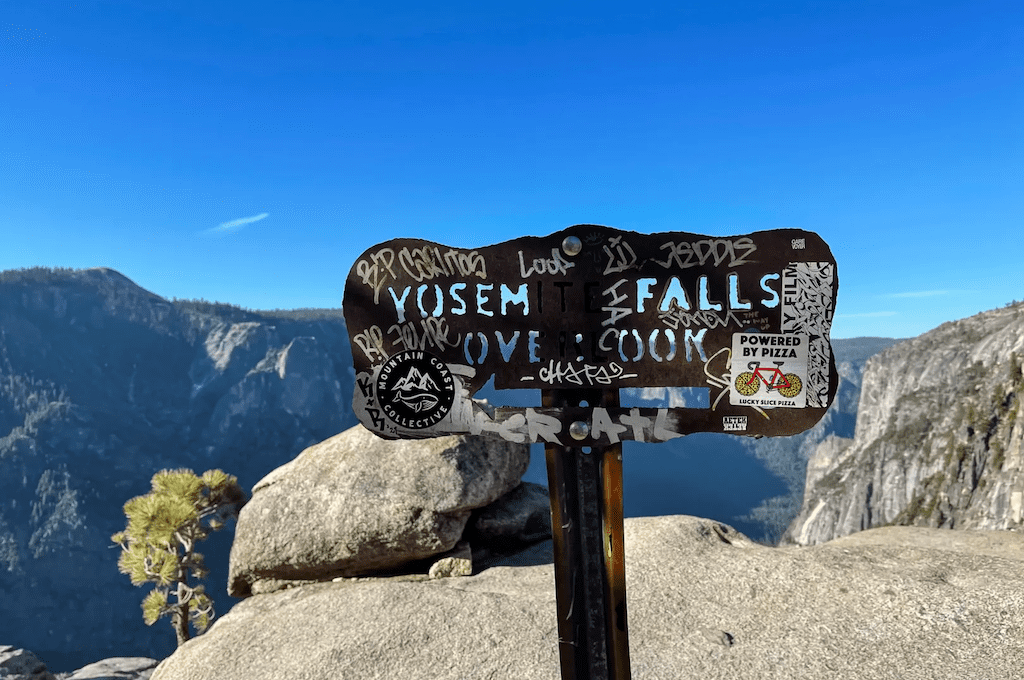 Metal yosemite falls sign