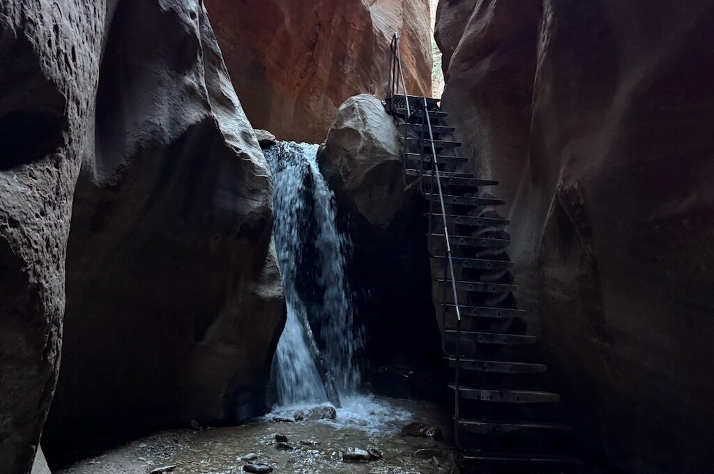 Kanarra Falls with staircase