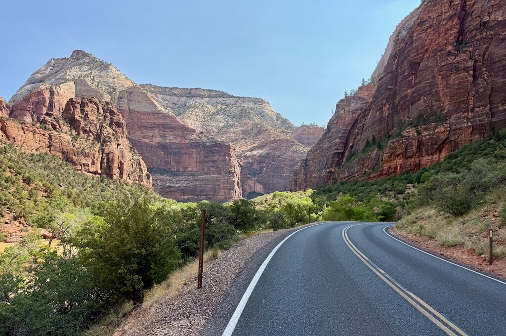 scenic drive zion national park