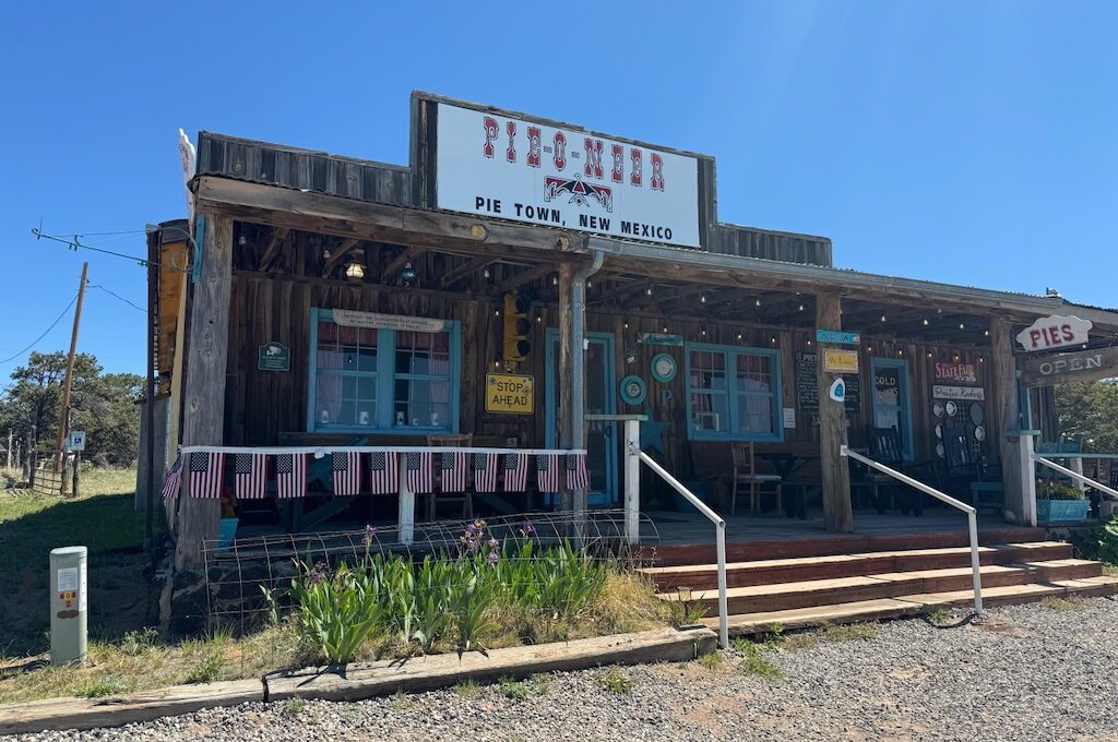 Pioneer Homestead exterior