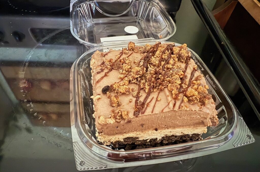 Muddy pie from Muddy Bees